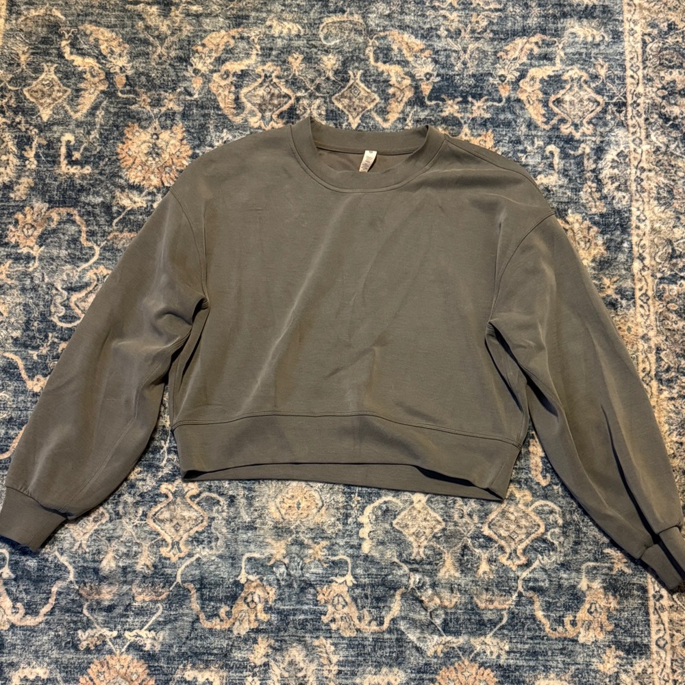 lululemon athletica Olive Green Cropped Sweatshirt